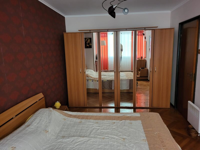 Baba Novac, 5 minute parc IOR si mall Park Lake, 10 minute metrou Dristor,